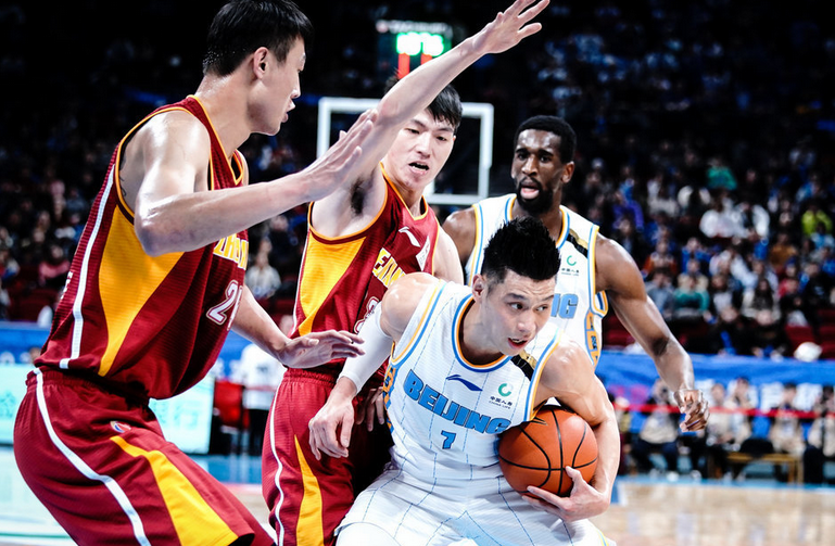 门兴格拉德巴赫官网